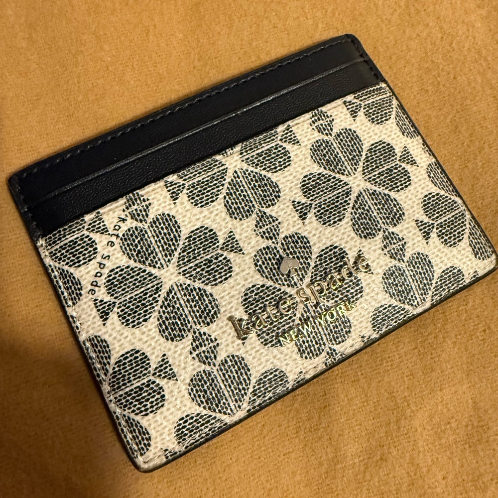 Kate Spade Black and Cream Floral Key Card Holder